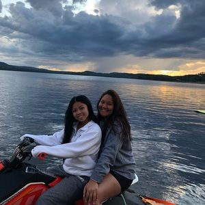 Meet your Posher, Abby